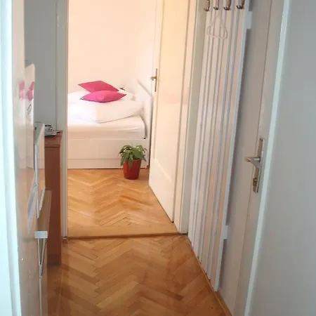Nina Apartamento