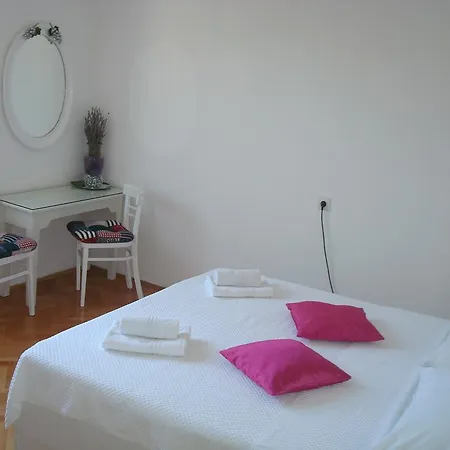 Nina Apartamento